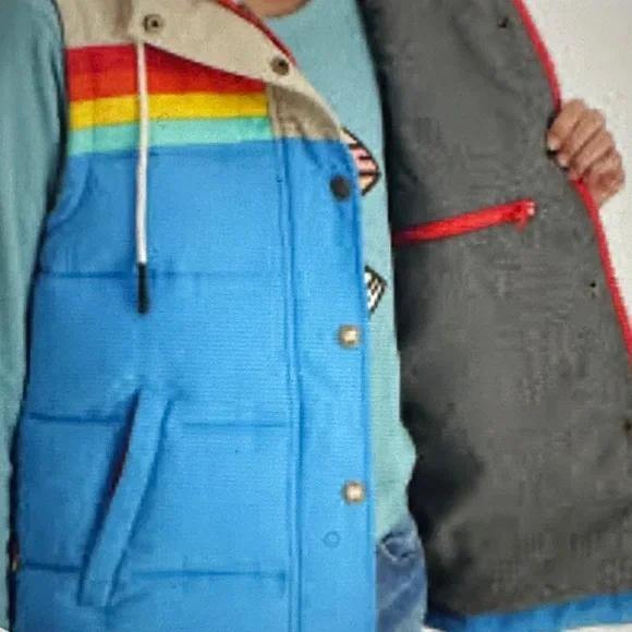 Women’s Epic Bluebird Puffer hooded vest - Picture 4 of 4